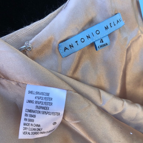 Dress - Picture 4 of 9